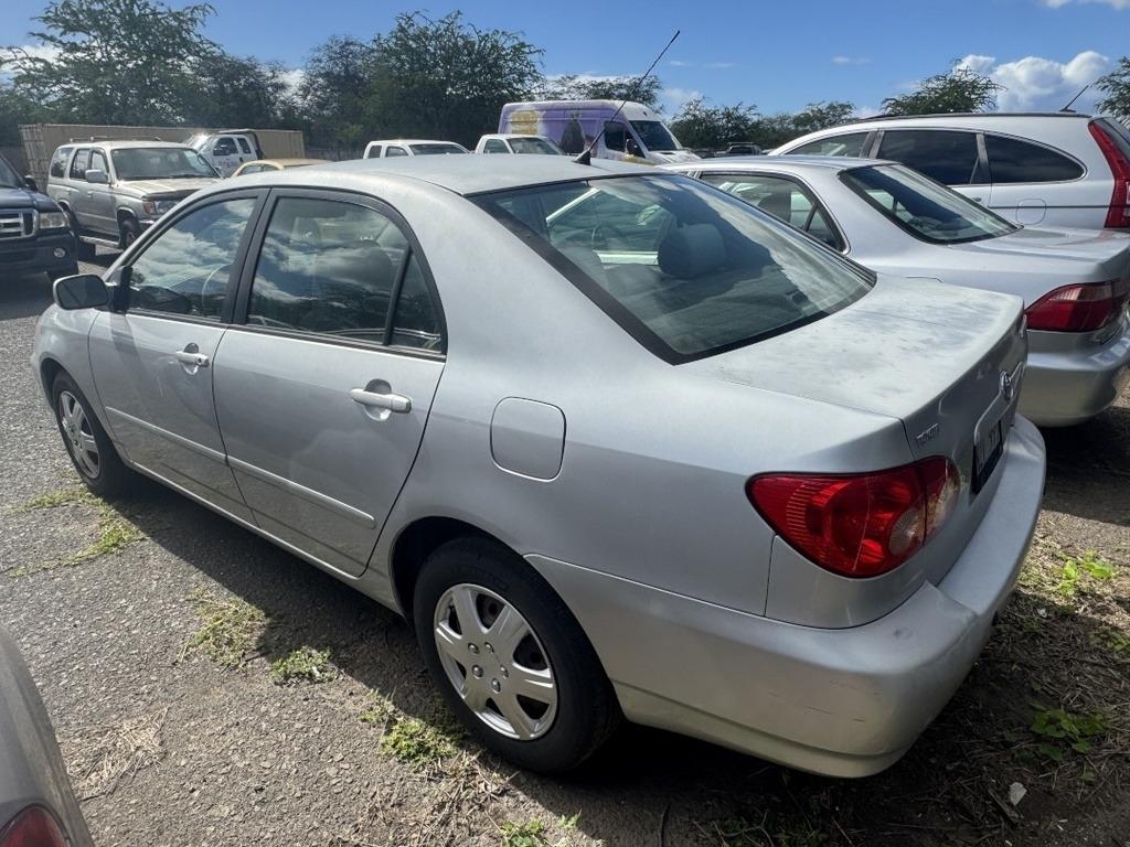 Toyota Corolla LE 2006