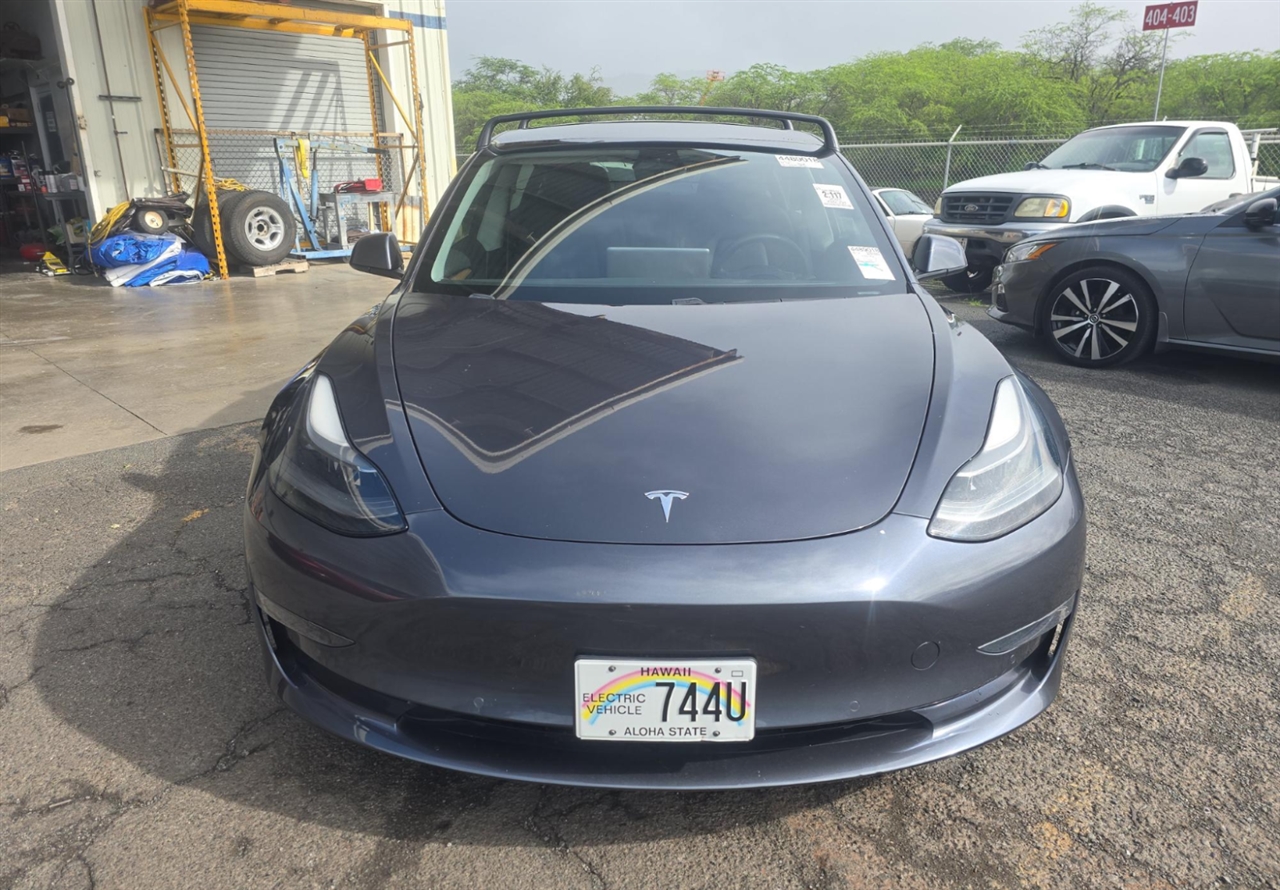 Tesla Model 3 Standard Range Plus 2021