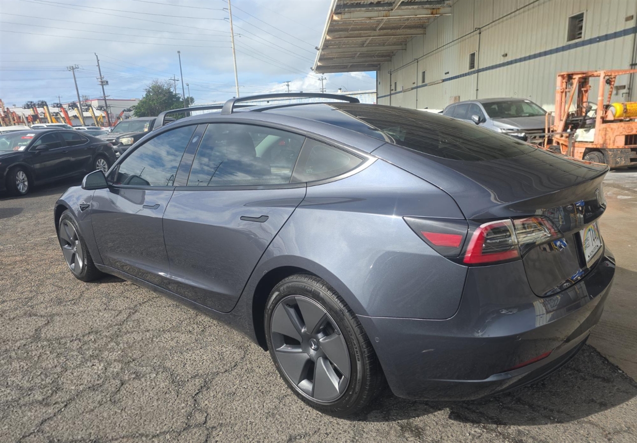 Tesla Model 3 Standard Range Plus 2021