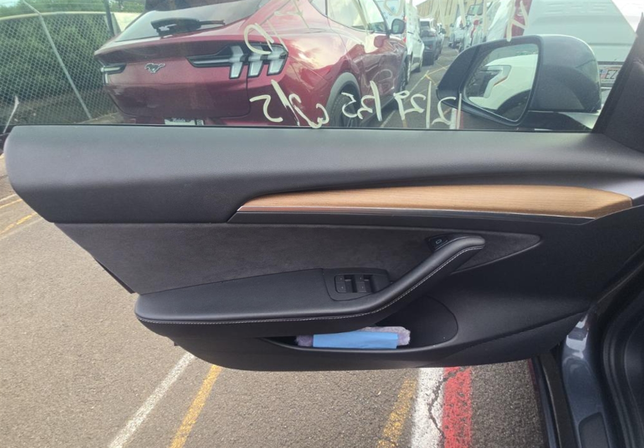 Tesla Model 3 Standard Range Plus 2021