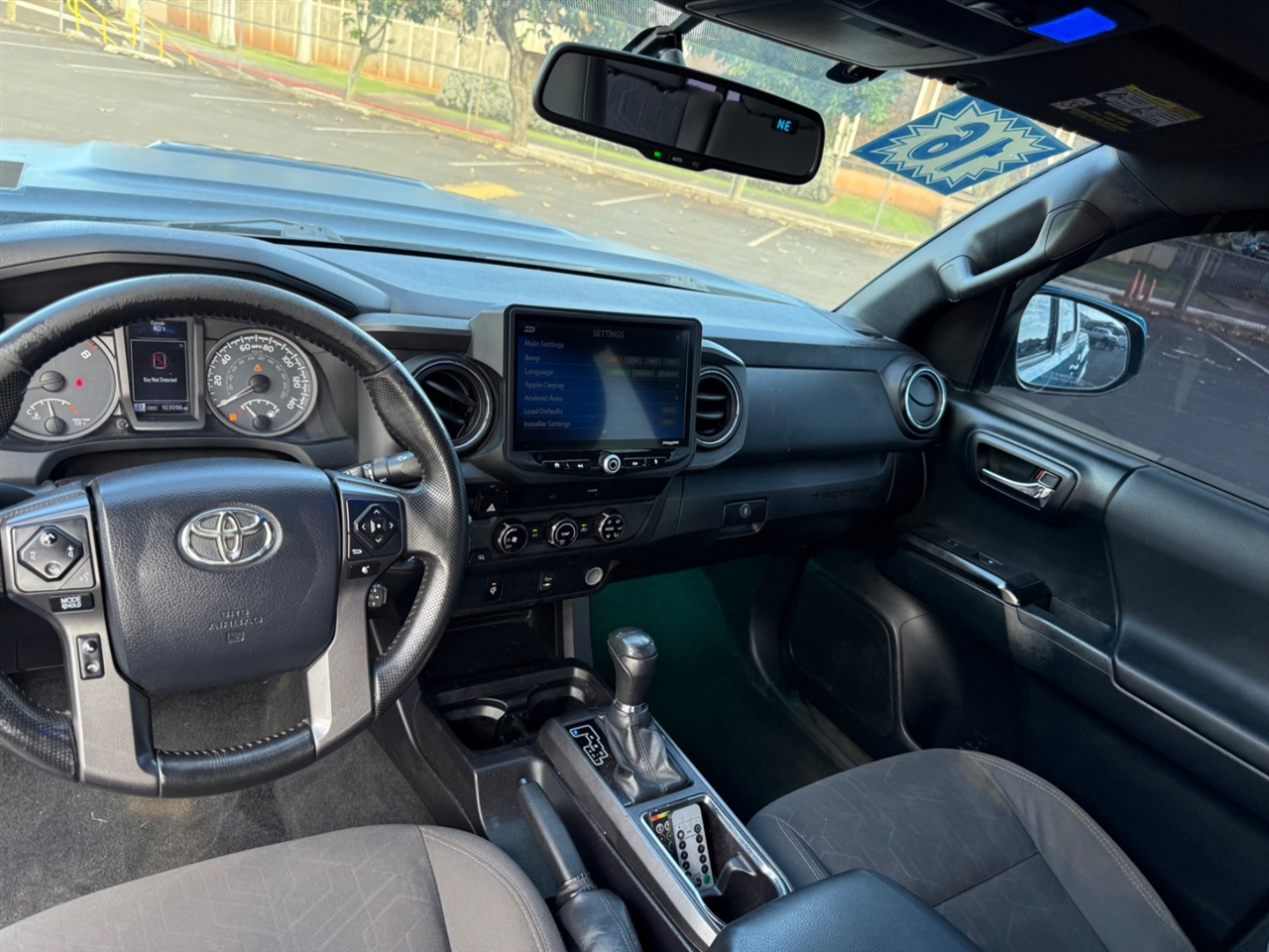 Toyota Tacoma SR5 Double Cab Super Long Bed V6 6AT 4WD 2016