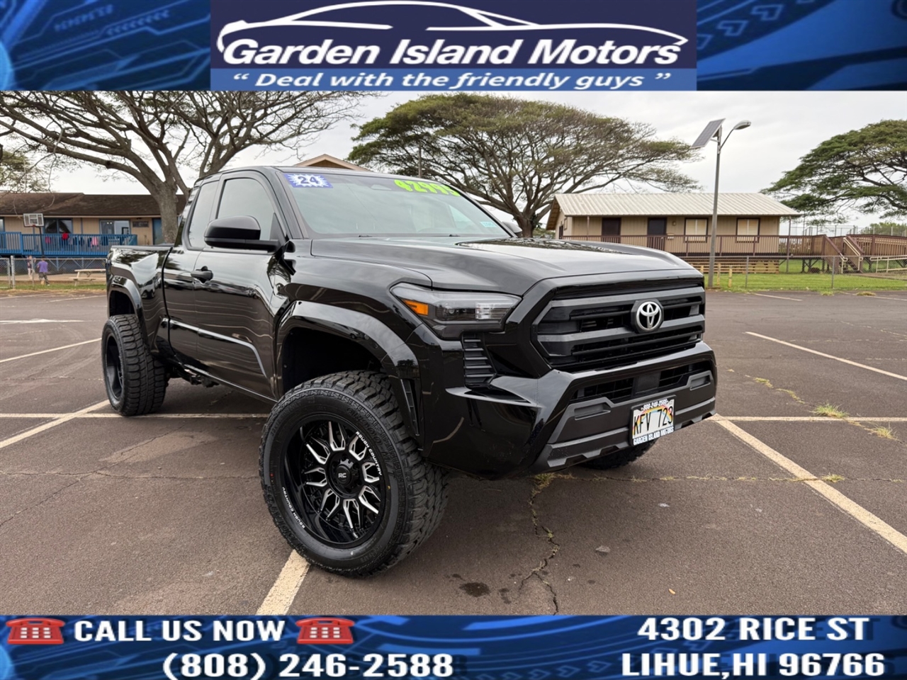 2024 Toyota Tacoma SR Xtracab 4WD