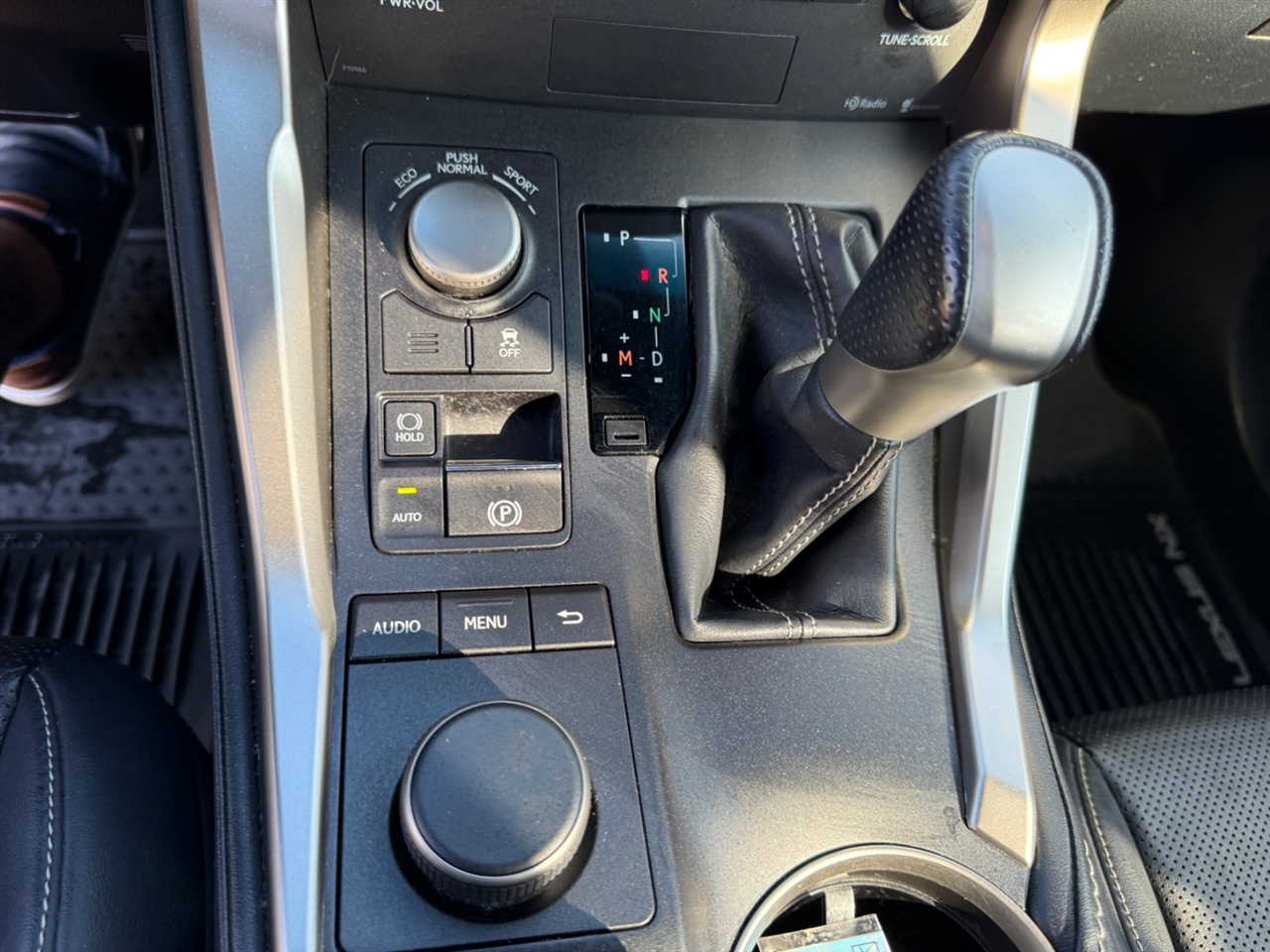 Lexus NX 200t FWD 2016