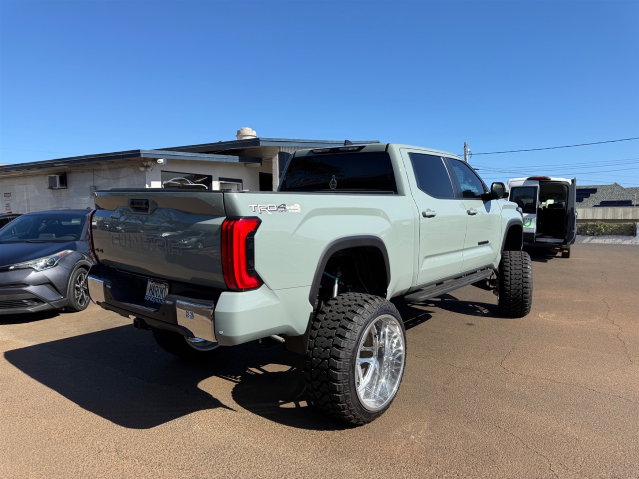 Toyota Tundra SR5 CrewMax 4WD Long Bed 2024