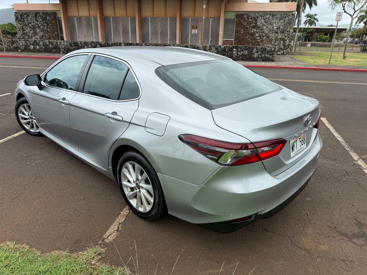 Toyota Camry LE 2021