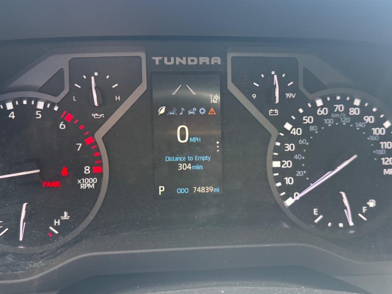 Toyota Tundra SR5 CrewMax 4WD 2023