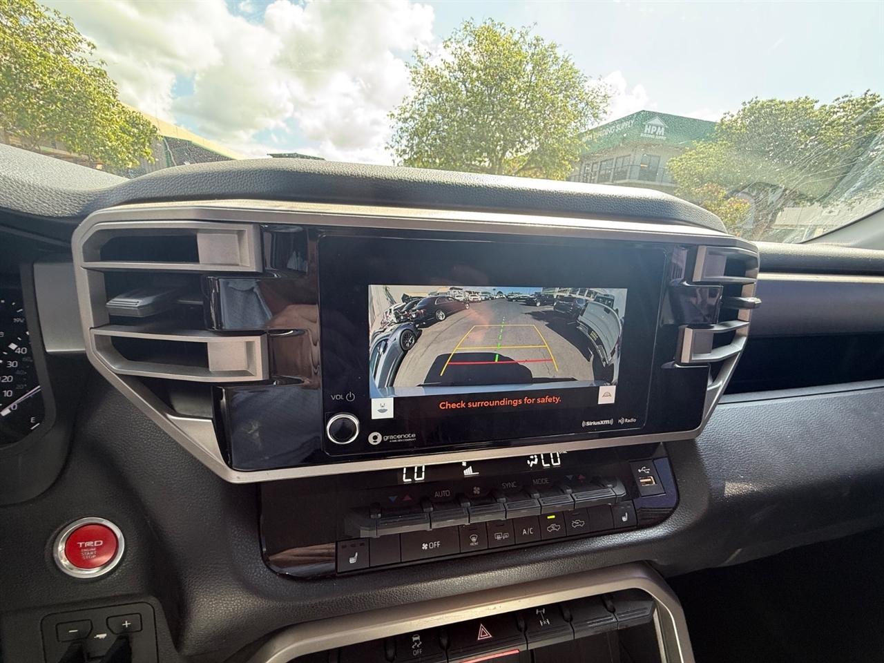 Toyota Tundra SR5 CrewMax 4WD 2023