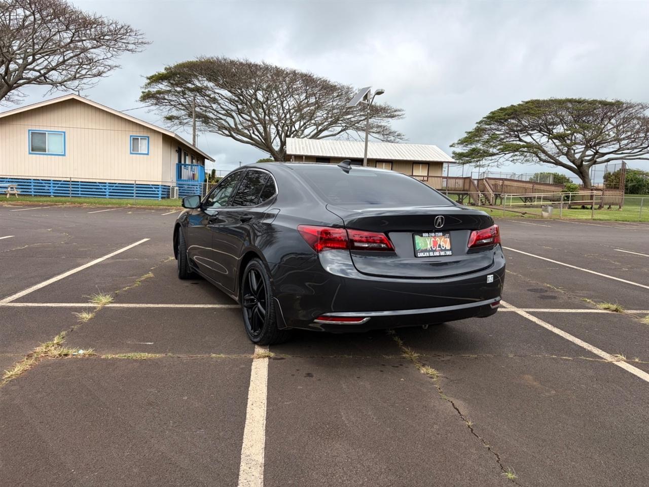 Acura TLX 8-Spd DCT 2015