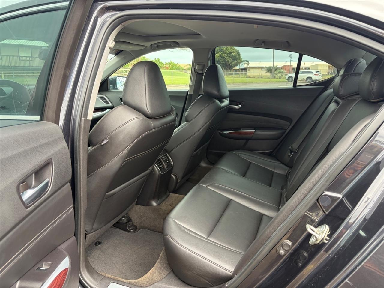 Acura TLX 8-Spd DCT 2015