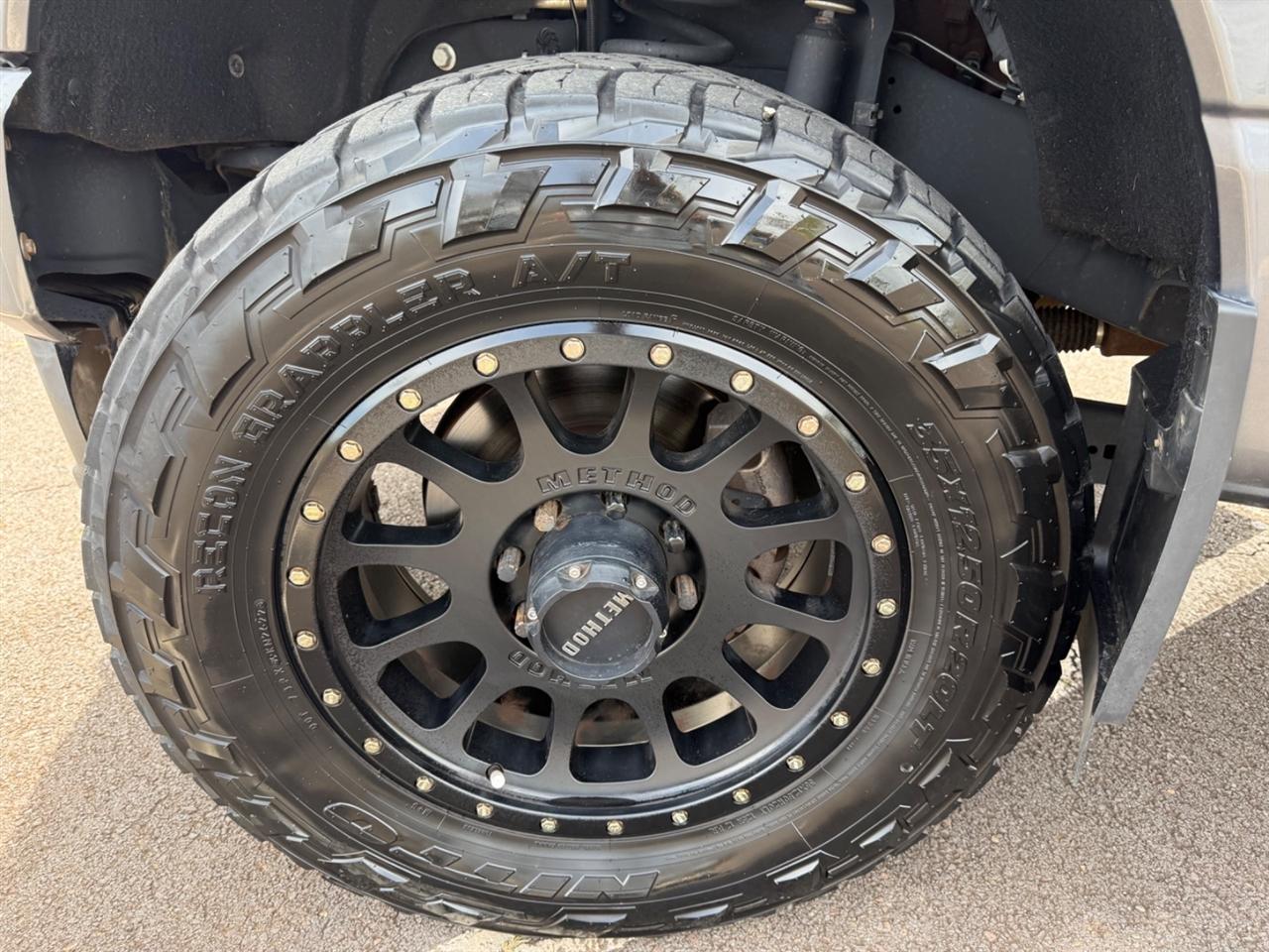 Ford F-250 SD XLT SuperCab 4WD 2023