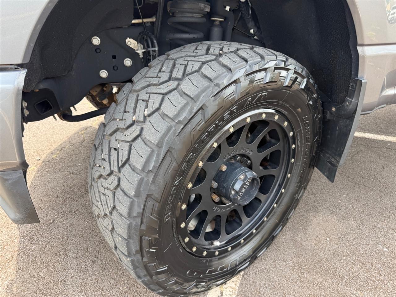 Ford F-250 SD XLT SuperCab 4WD 2023