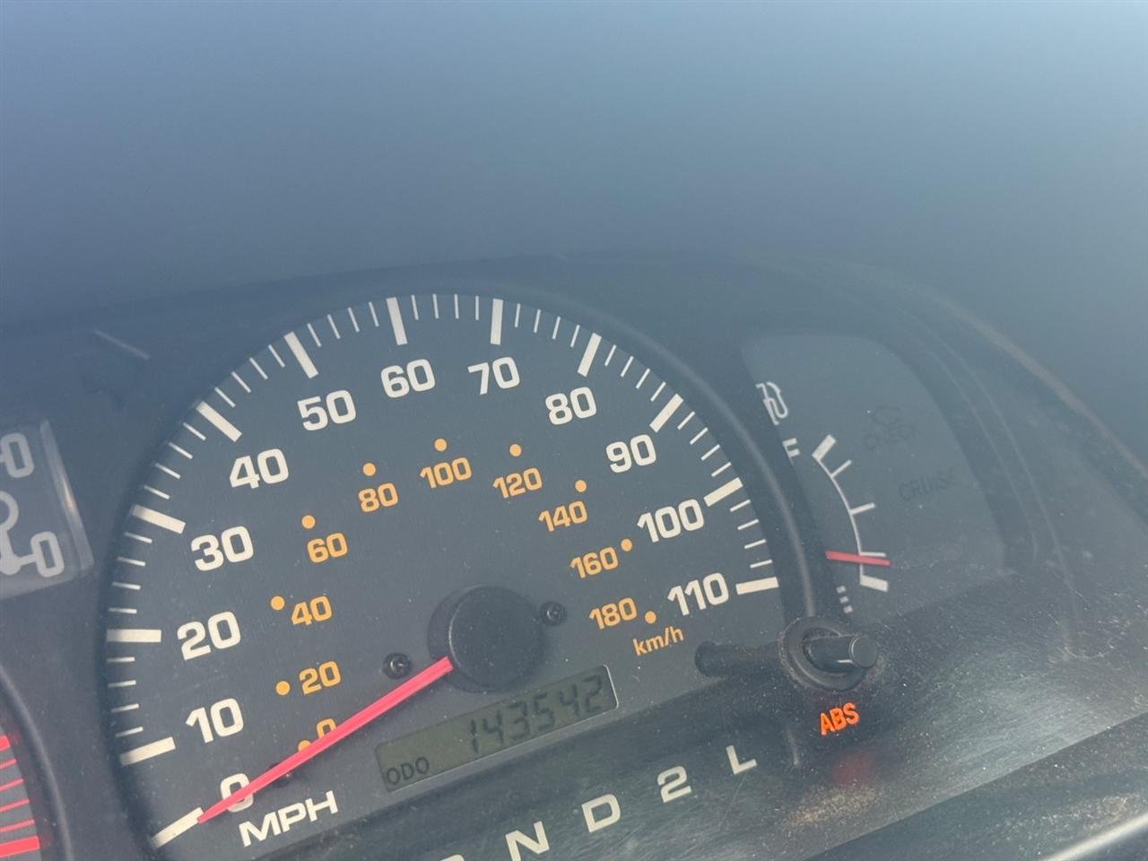 Toyota 4Runner SR5 4WD 2001