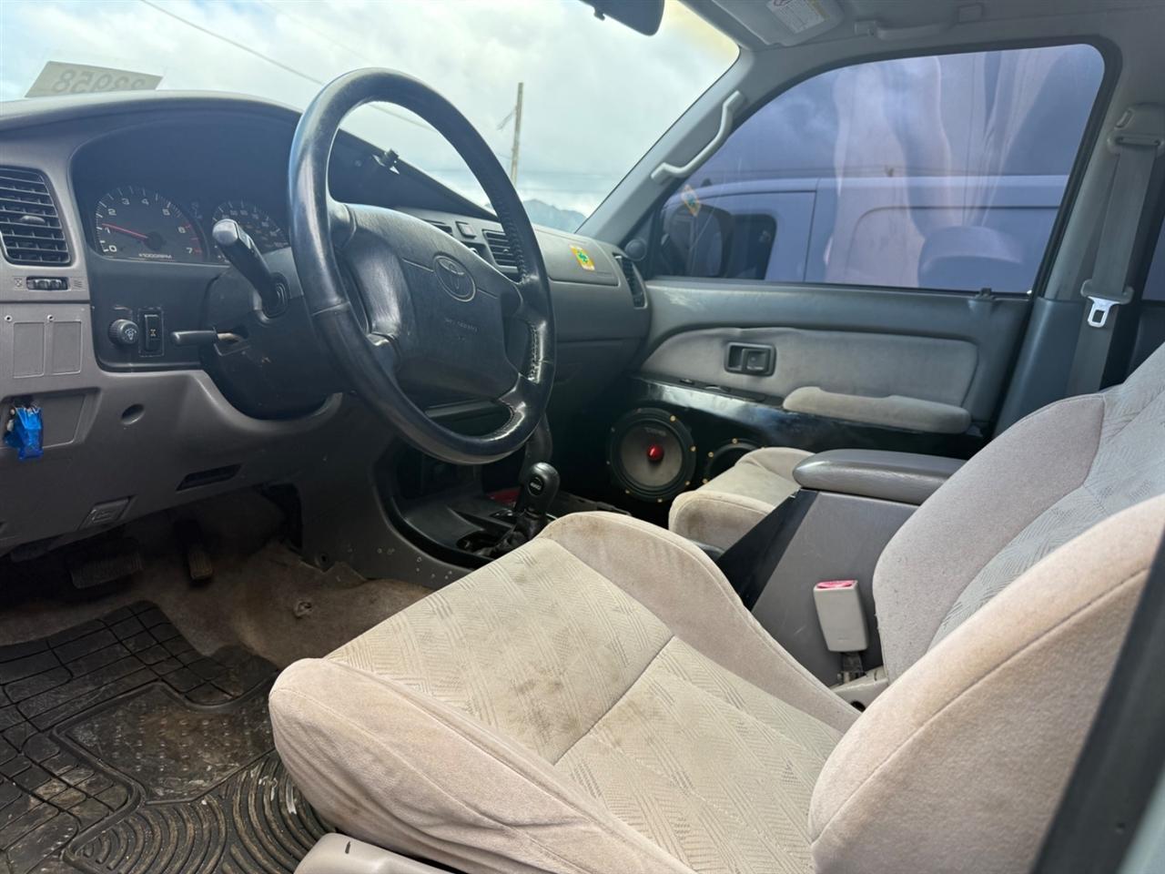 Toyota 4Runner SR5 4WD 2001