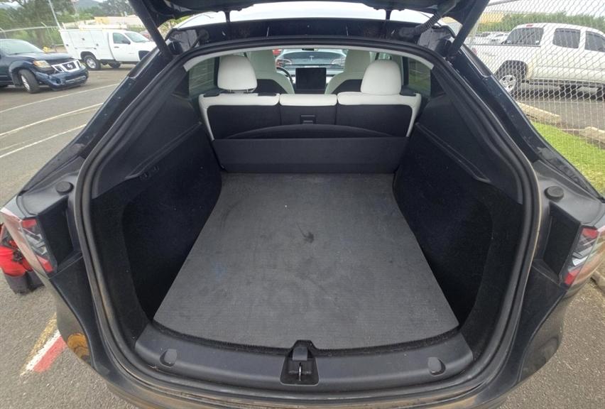 Tesla Model Y Performance 2024