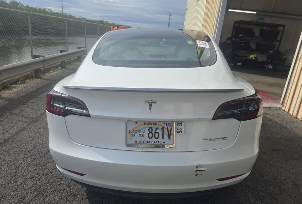 Tesla Model 3 Performance 2021