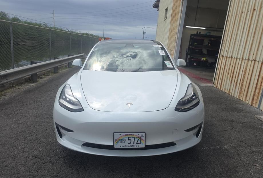 Tesla Model 3 Long Range 2019