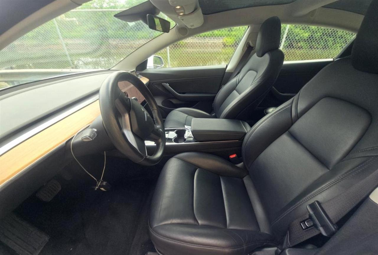 Tesla Model 3 Long Range 2019