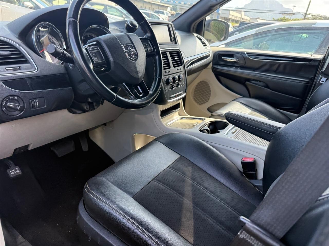 Dodge Grand Caravan SXT 2019