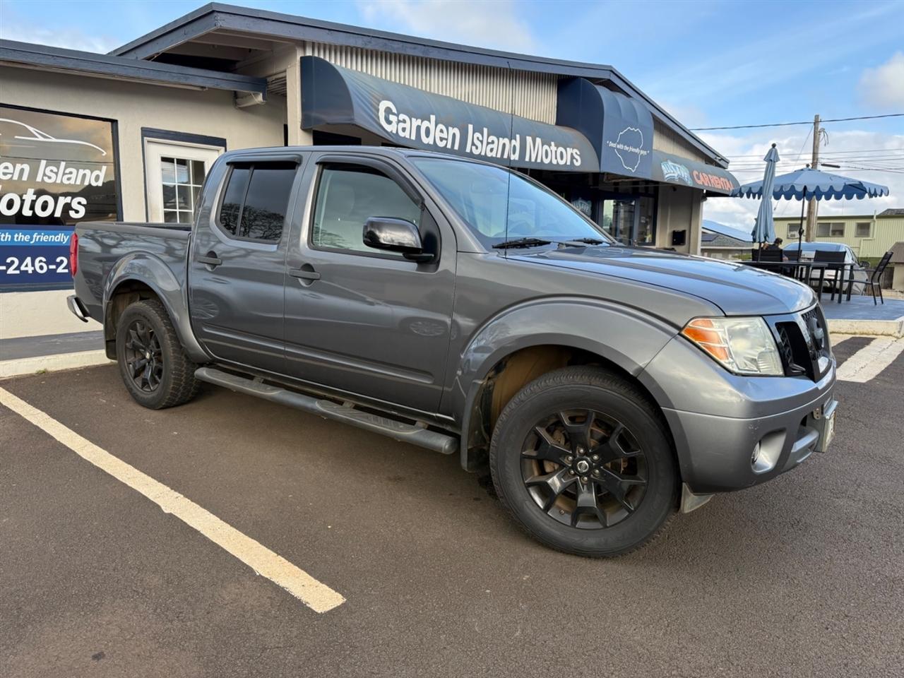 Nissan Frontier SL Crew Cab 5AT 4WD 2019