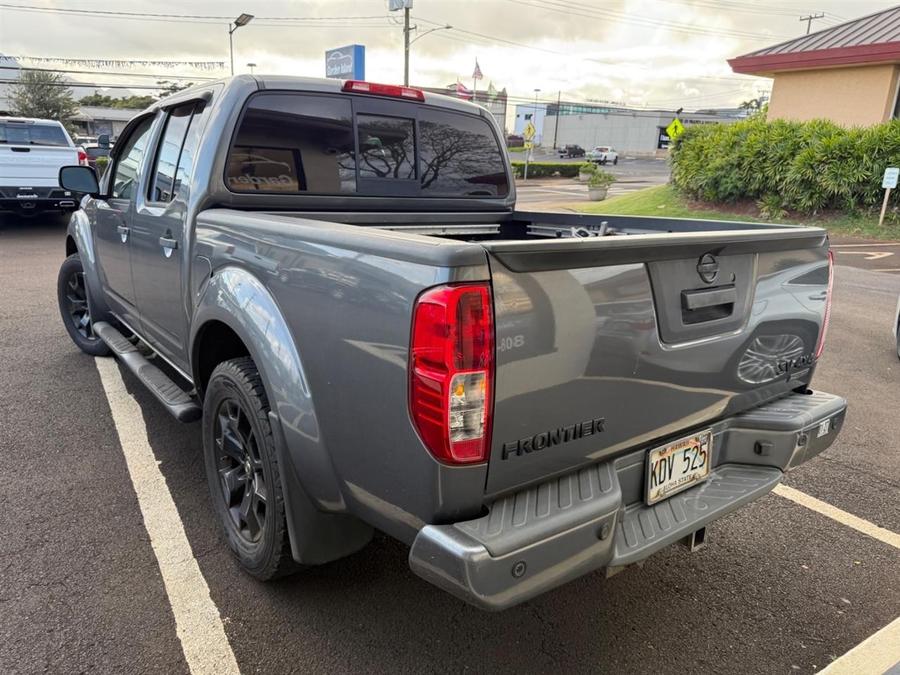 Nissan Frontier SL Crew Cab 5AT 4WD 2019