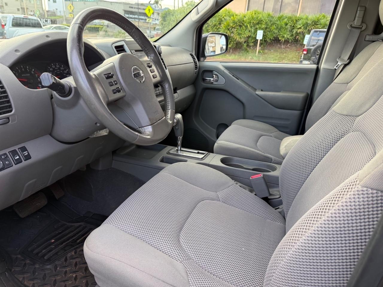 Nissan Frontier SL Crew Cab 5AT 4WD 2019