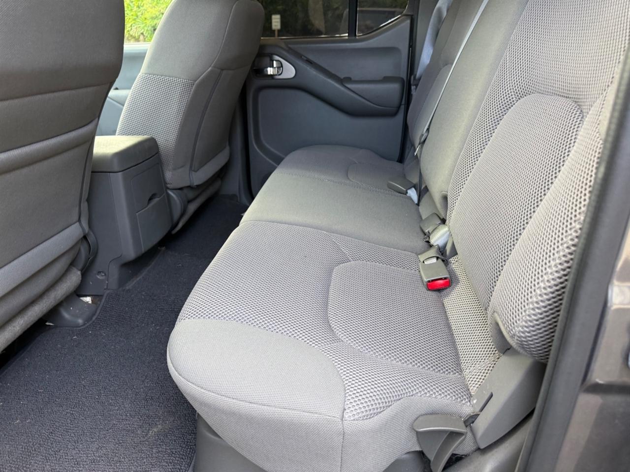 Nissan Frontier SL Crew Cab 5AT 4WD 2019