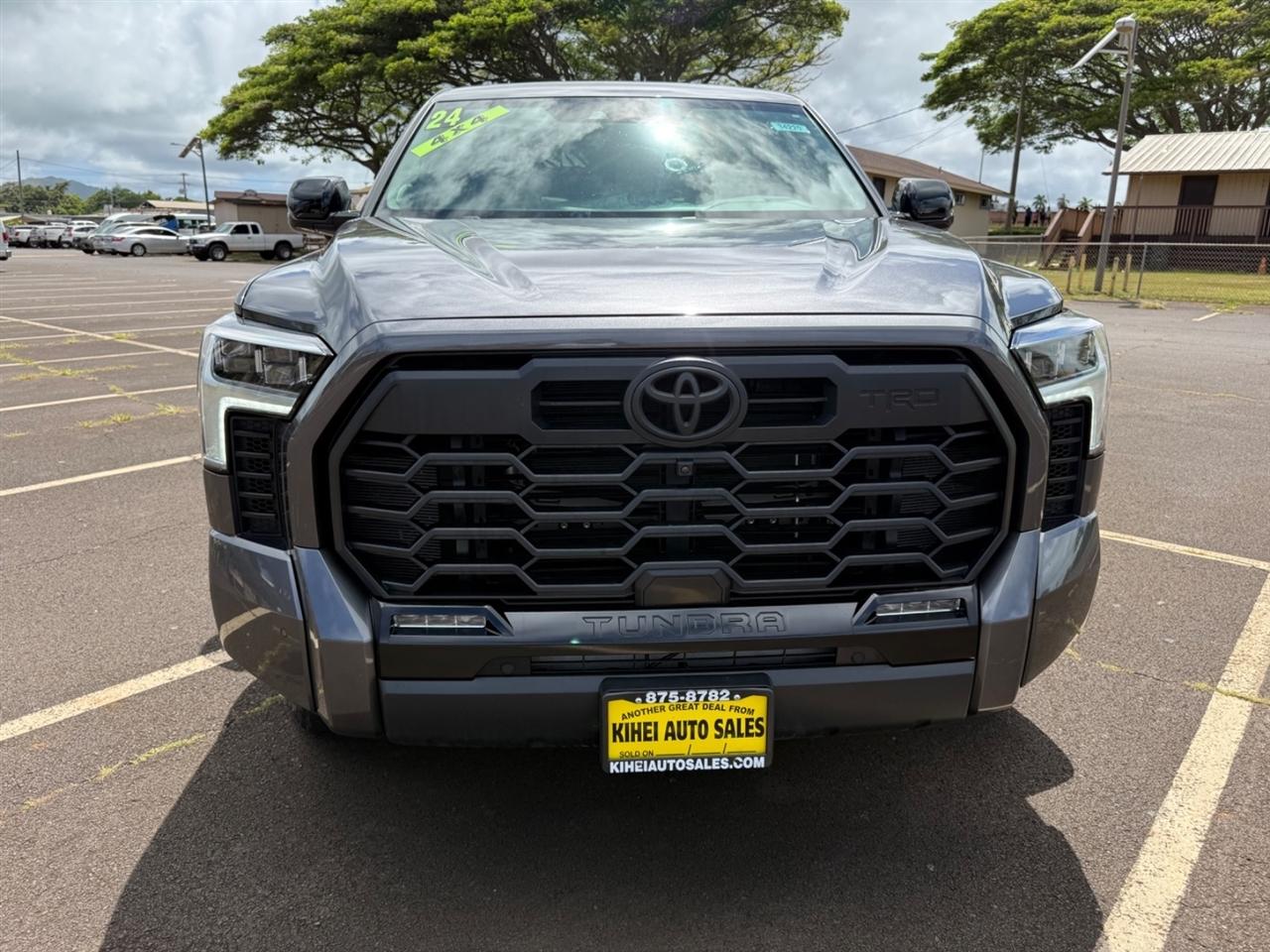 Toyota Tundra Limited CrewMax 4WD 2024