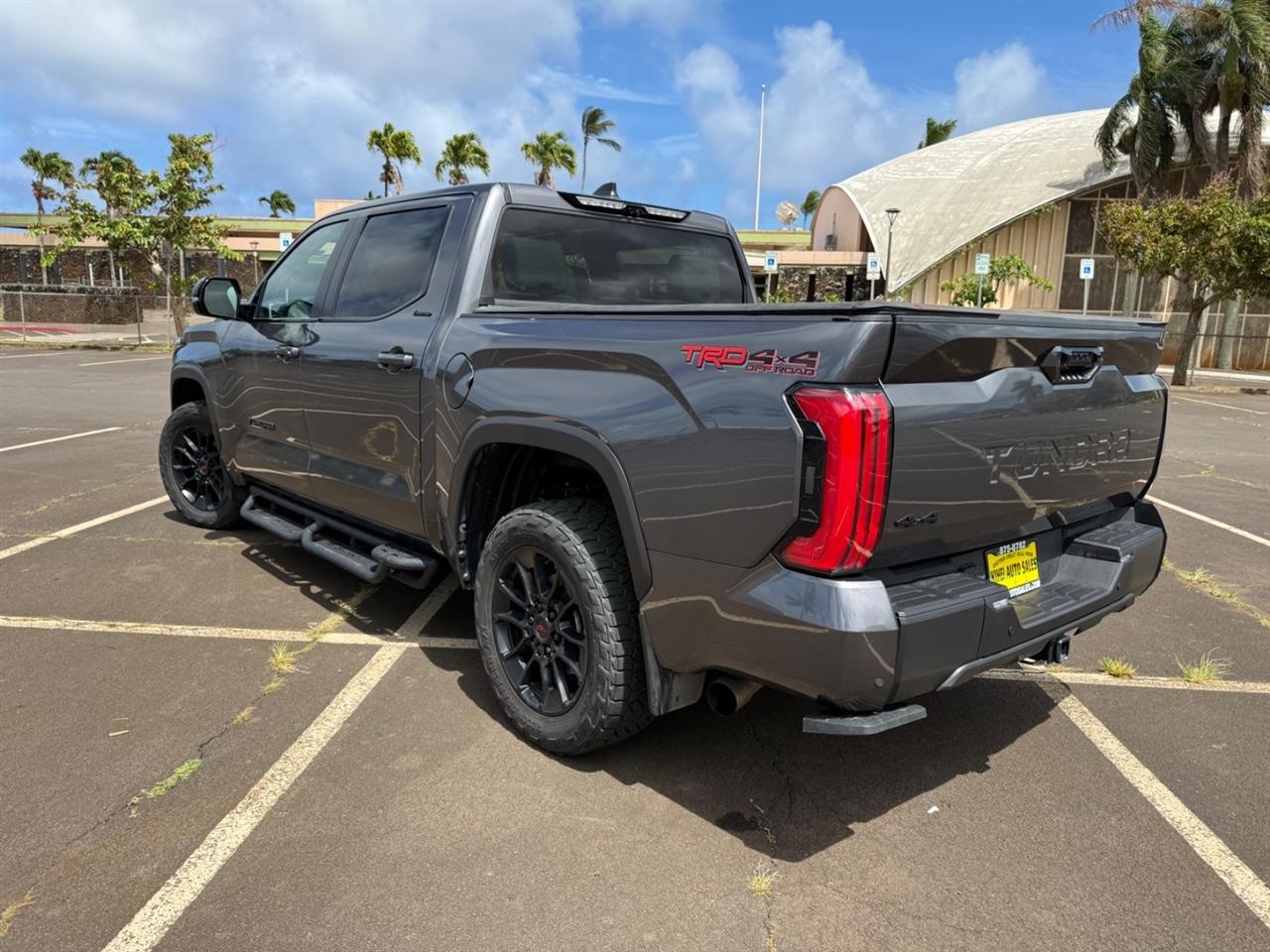 Toyota Tundra Limited CrewMax 4WD 2024
