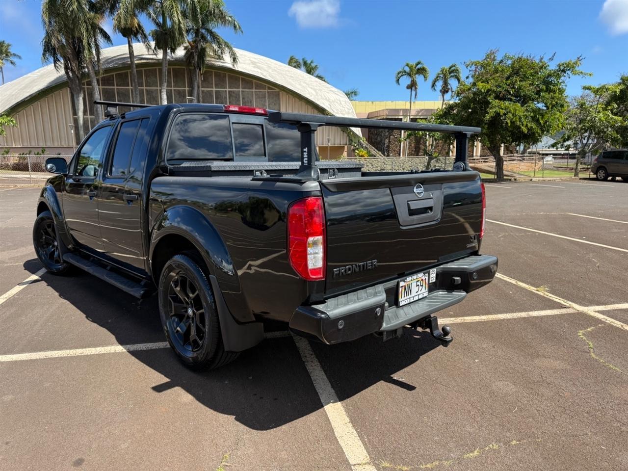 Nissan Frontier SL Crew Cab 5AT 2WD 2018