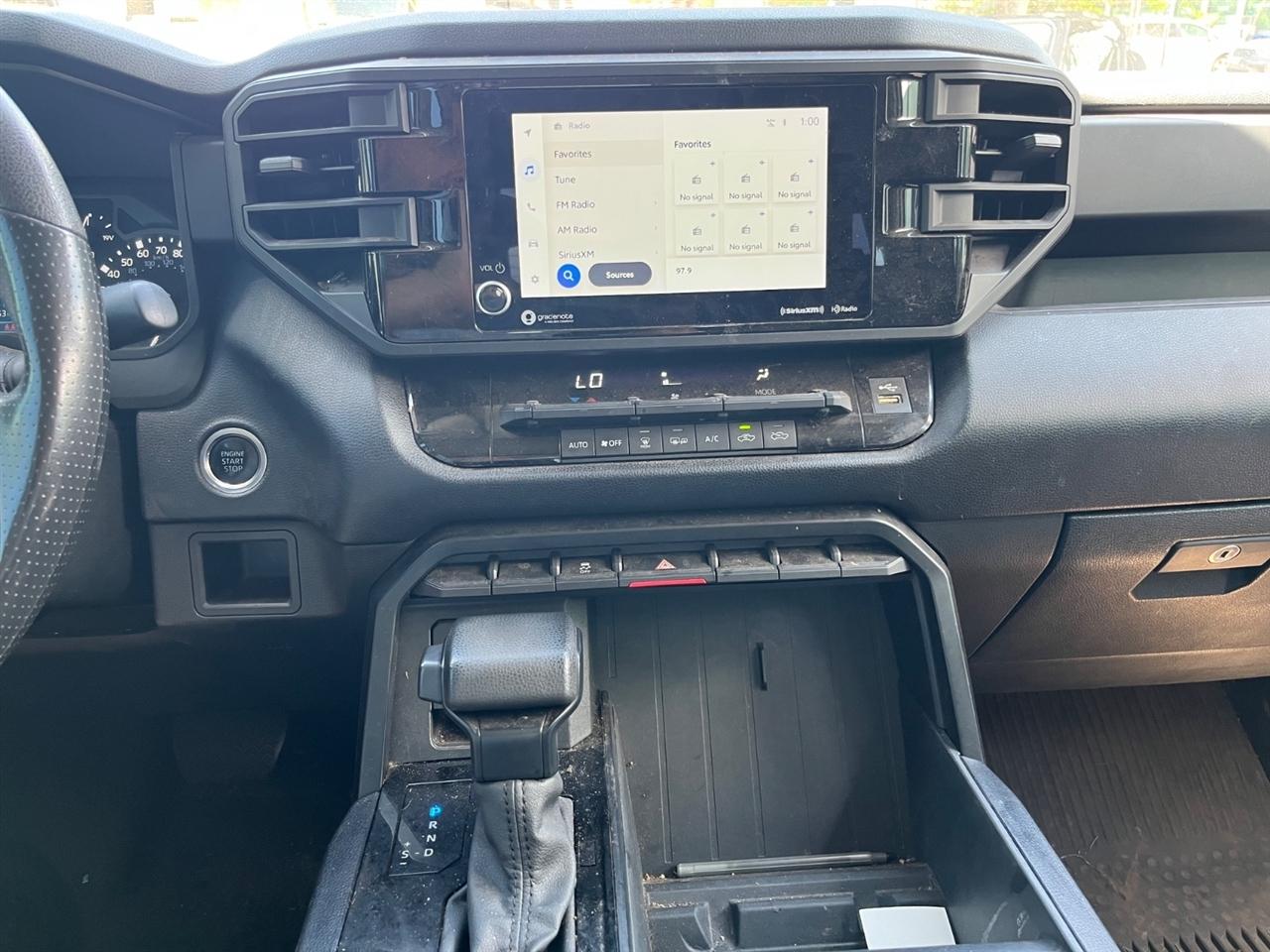 Toyota Tundra SR Double Cab 4WD Long Bed 2024