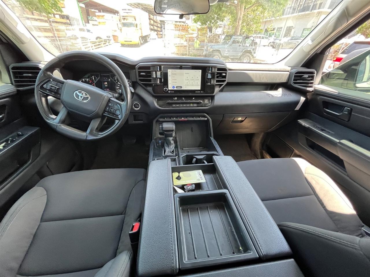 Toyota Tundra SR Double Cab 4WD Long Bed 2024