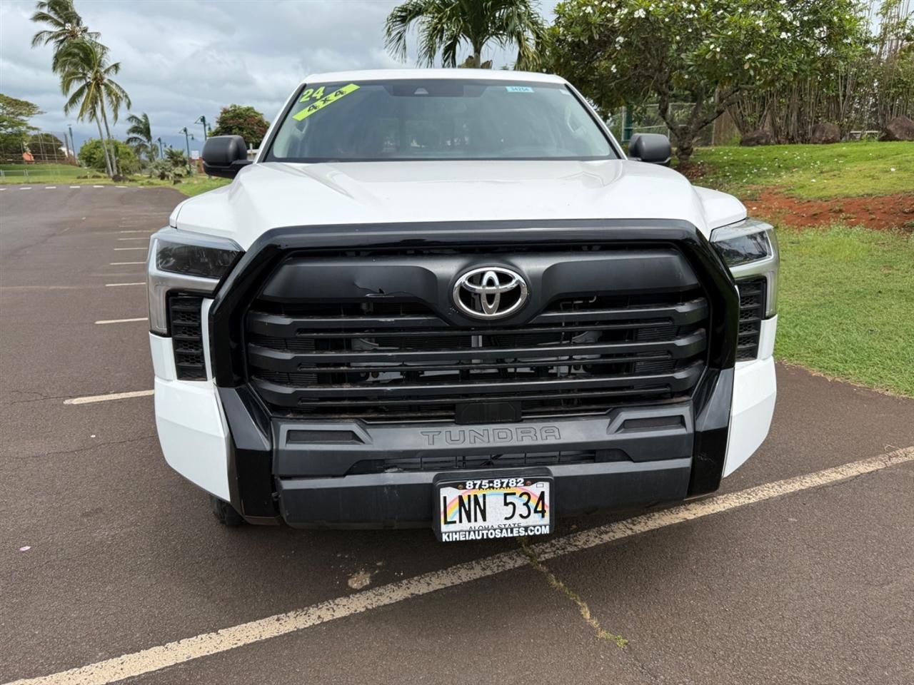 Toyota Tundra SR Double Cab 4WD Long Bed 2024