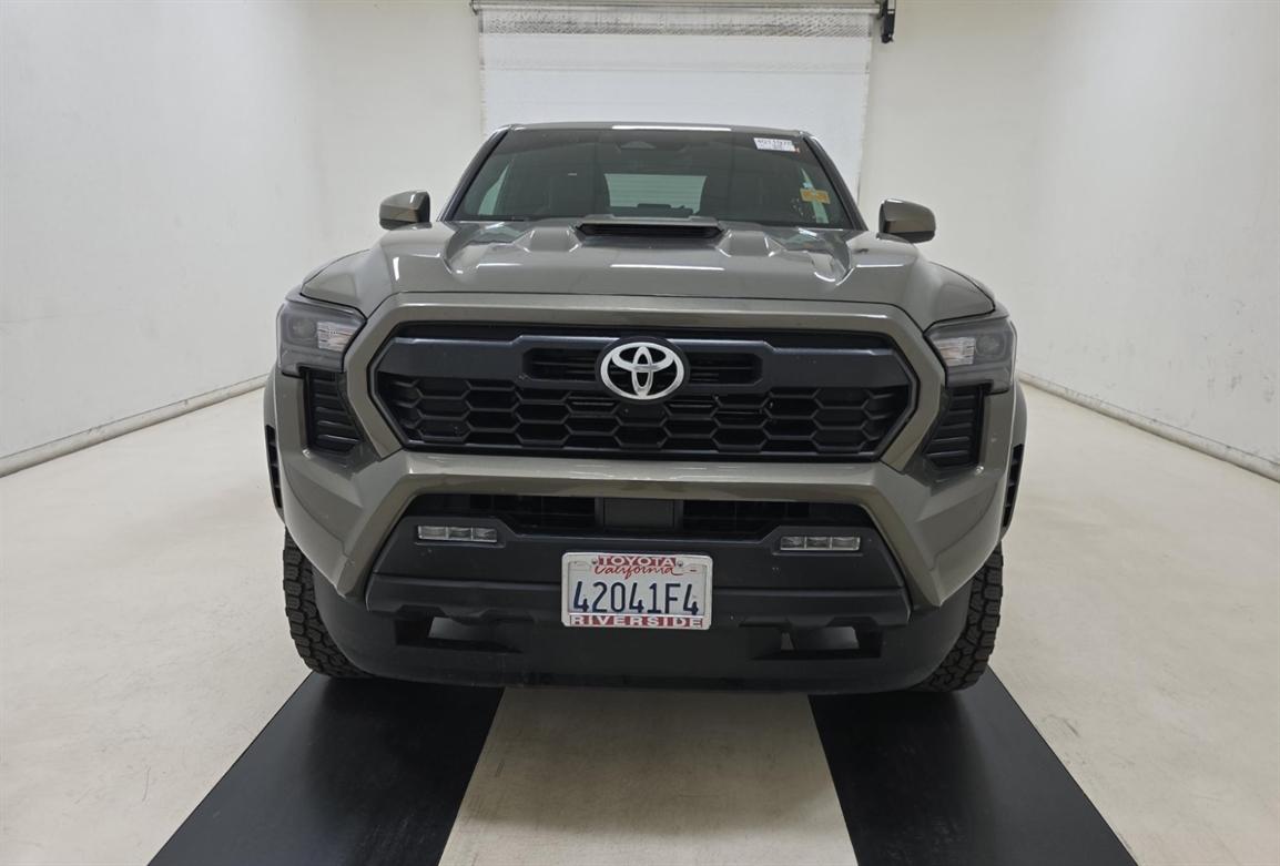 Toyota Tacoma TRD Sport Double Cab 4WD 2025