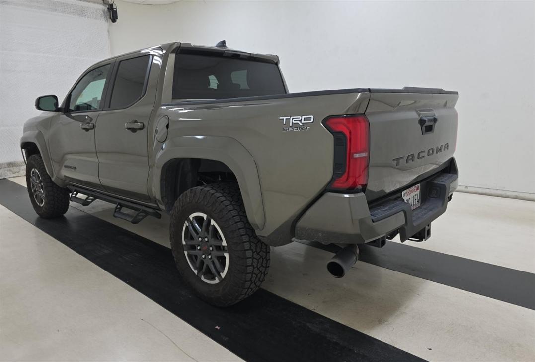 Toyota Tacoma TRD Sport Double Cab 4WD 2025