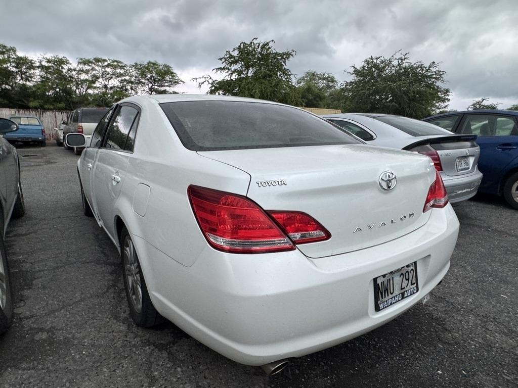 Toyota Avalon Limited 2005