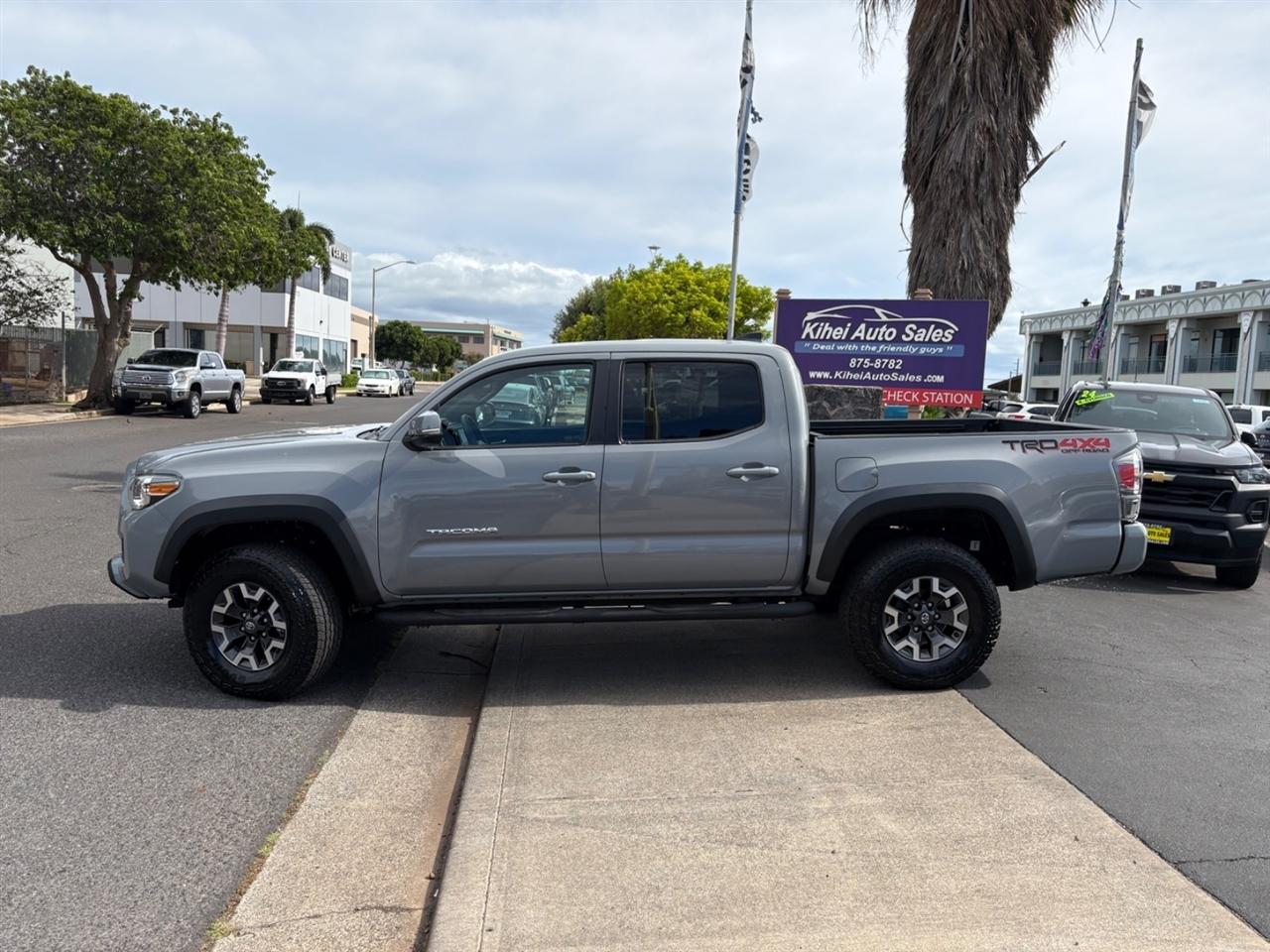 Toyota Tacoma SR5 Double Cab Long Bed V6 6AT 4WD 2021