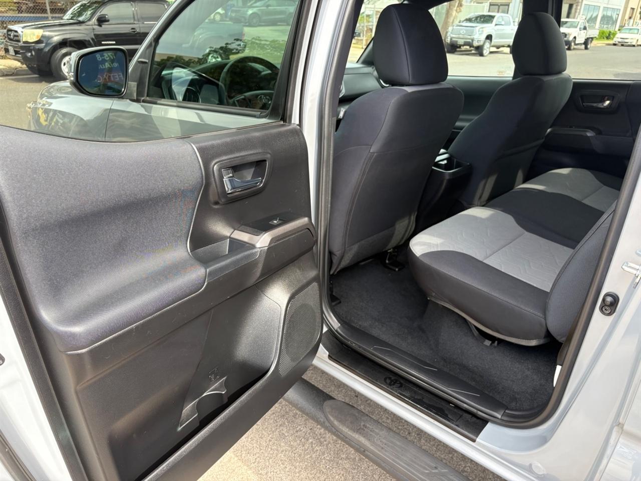 Toyota Tacoma SR5 Double Cab Long Bed V6 6AT 4WD 2021