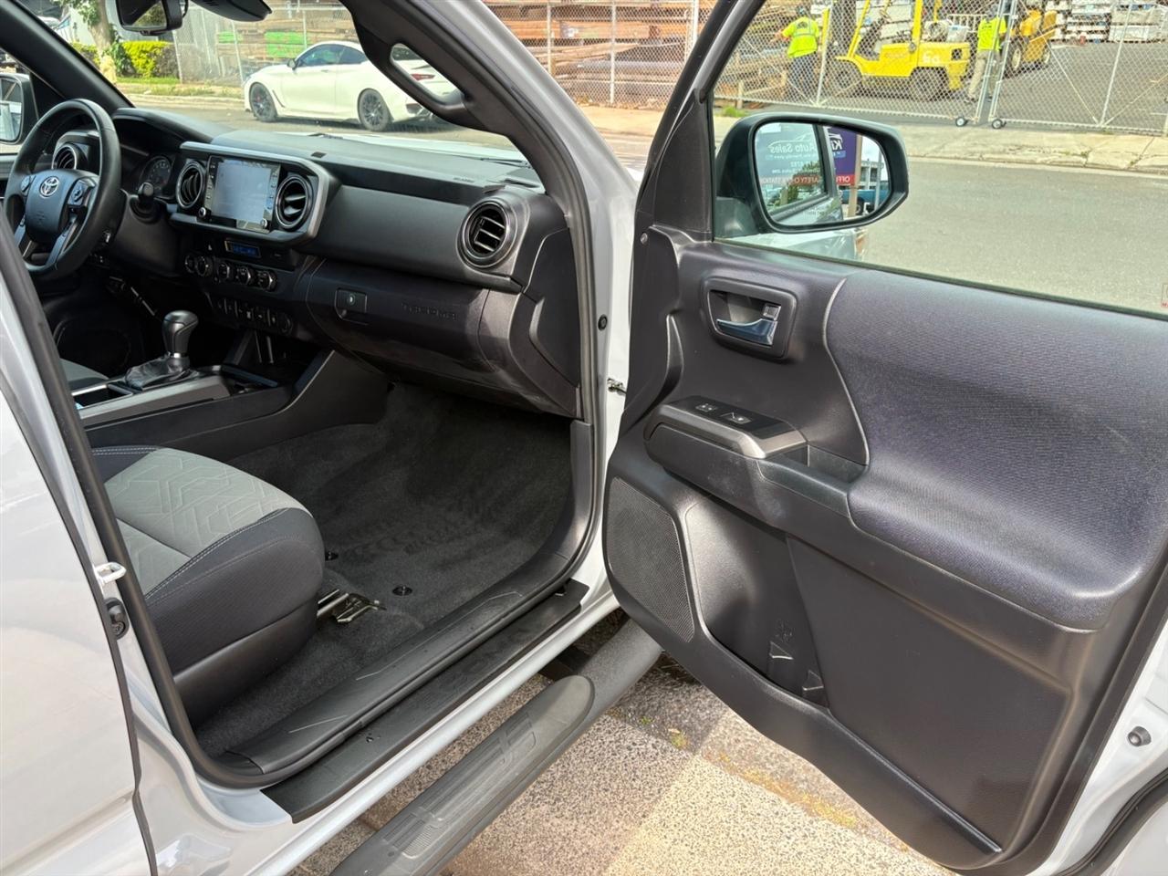 Toyota Tacoma SR5 Double Cab Long Bed V6 6AT 4WD 2021