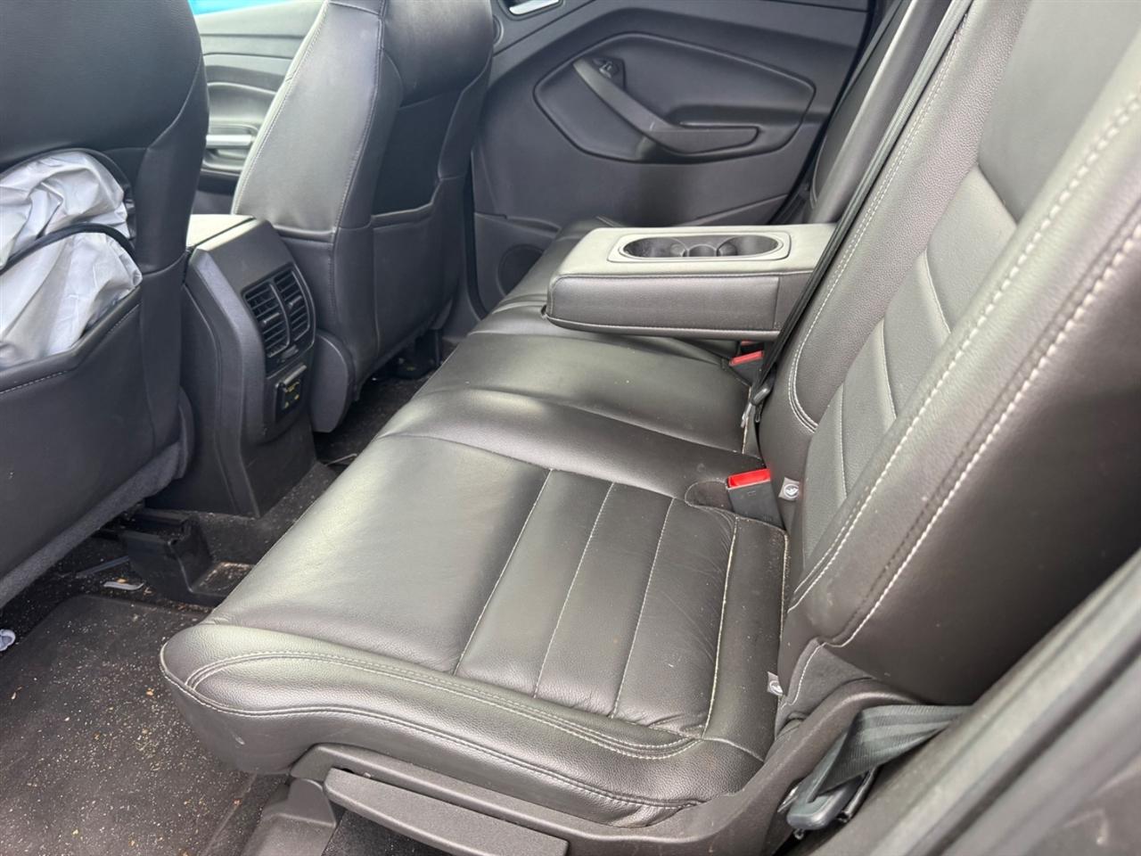 Ford Escape Titanium 4WD 2015