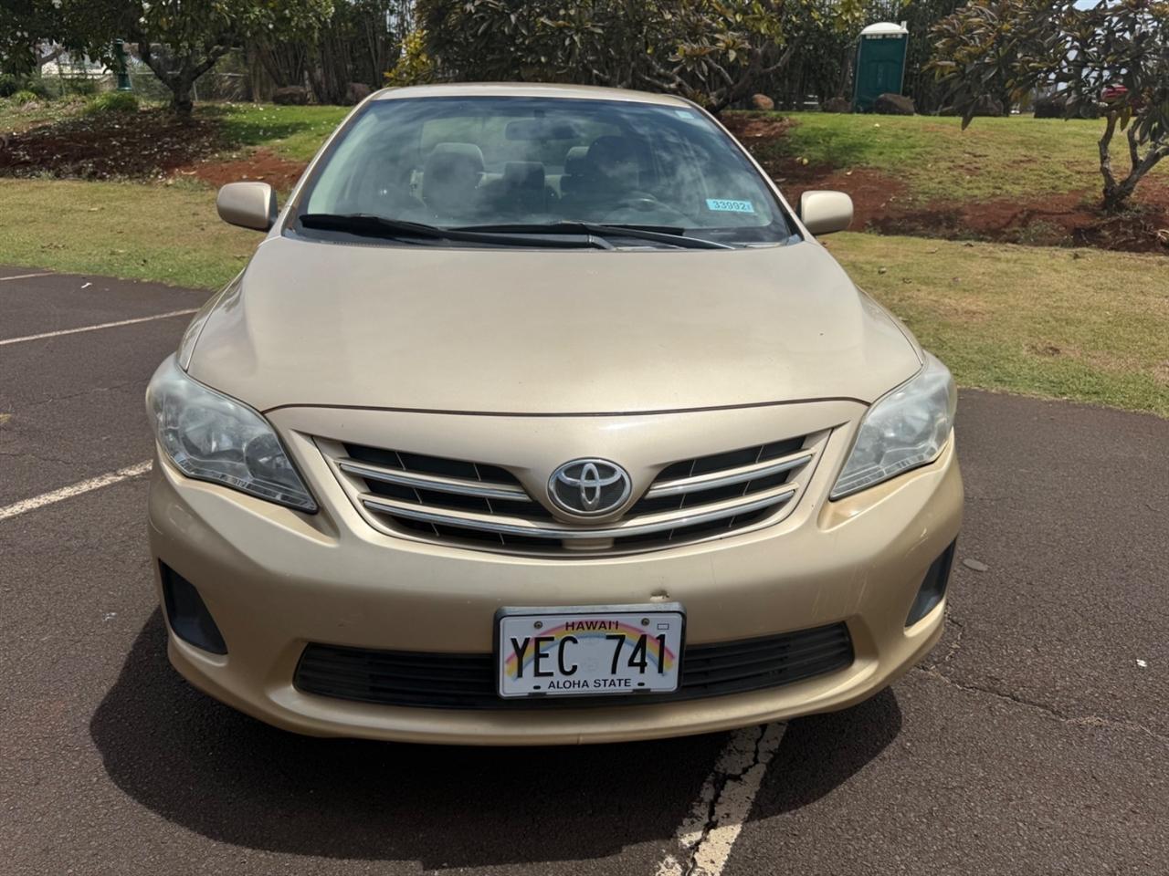 Toyota Corolla LE 4-Speed AT 2013