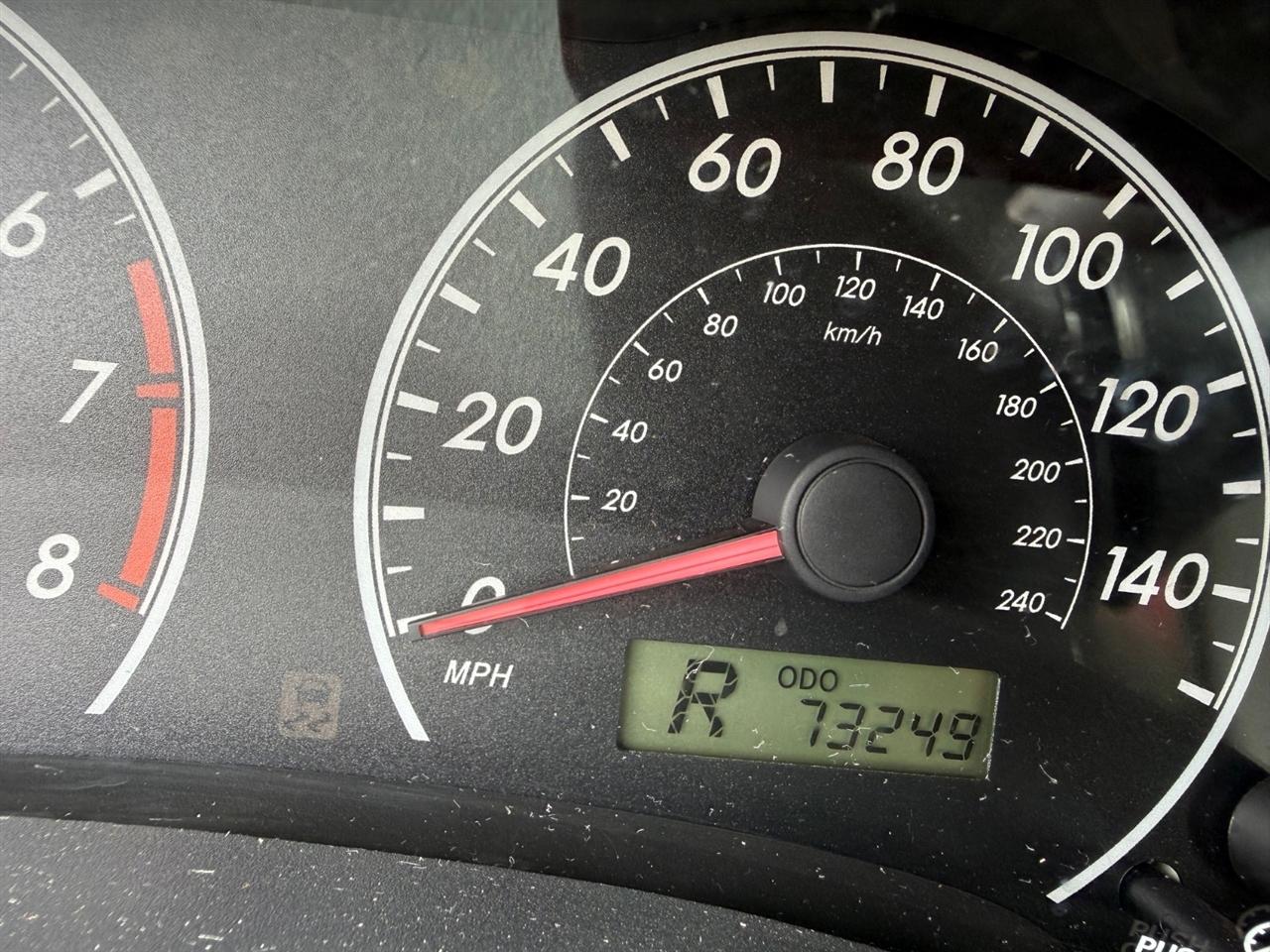 Toyota Corolla LE 4-Speed AT 2013