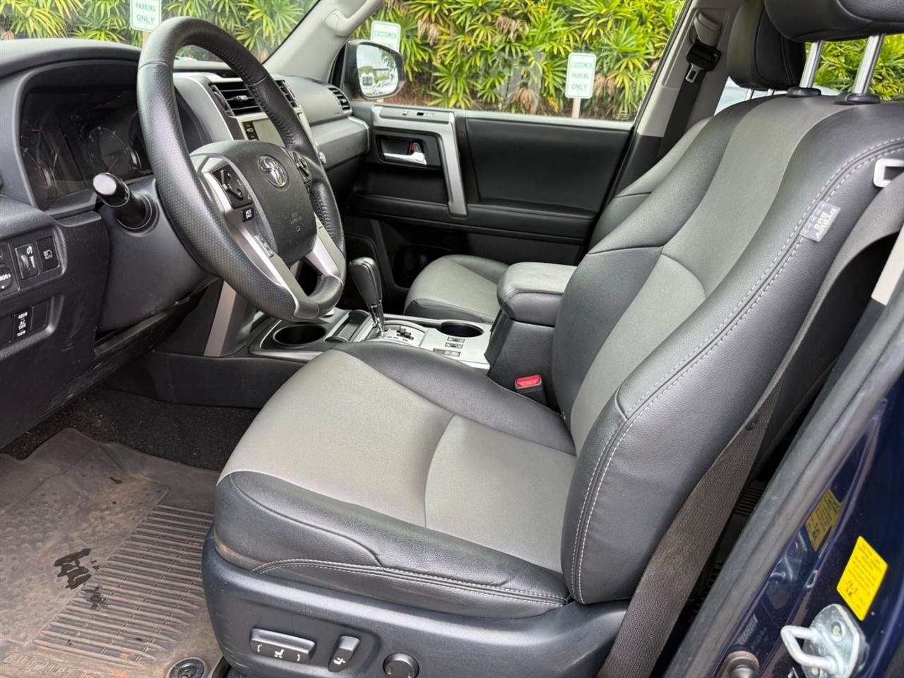 Toyota 4Runner SR5 Premium 4WD 2021