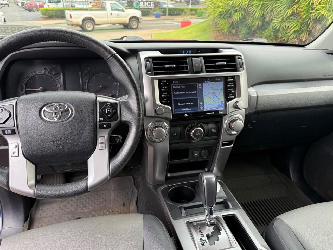 Toyota 4Runner SR5 Premium 4WD 2021