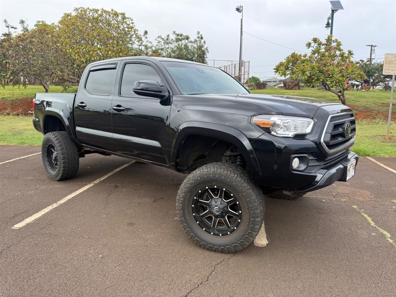 Toyota Tacoma SR5 Double Cab 5' Bed V6 4x4 AT (Natl) 2022