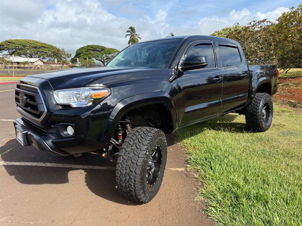 Toyota Tacoma SR5 Double Cab 5' Bed V6 4x4 AT (Natl) 2022