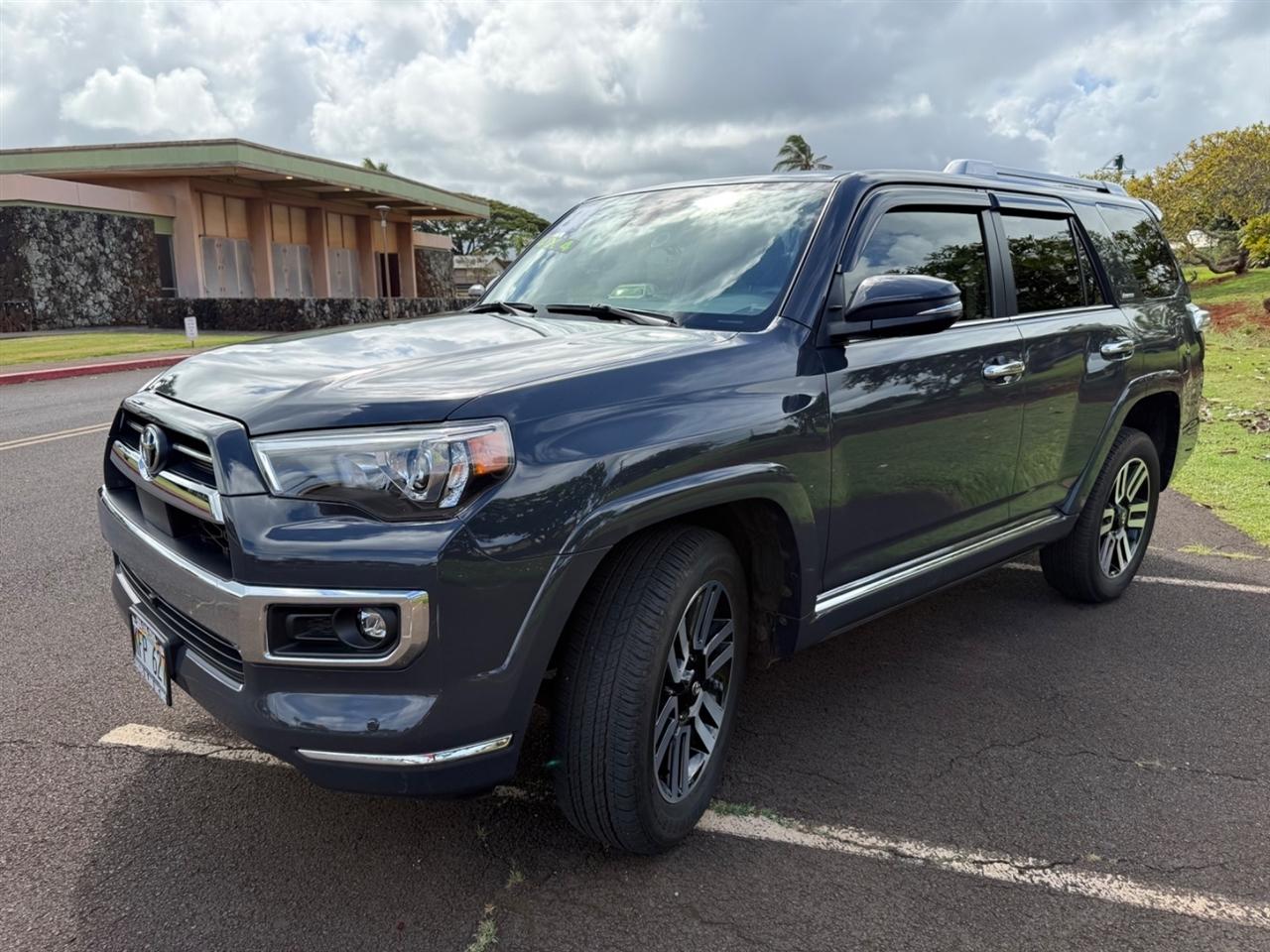 Toyota 4Runner Limited 4WD 2024