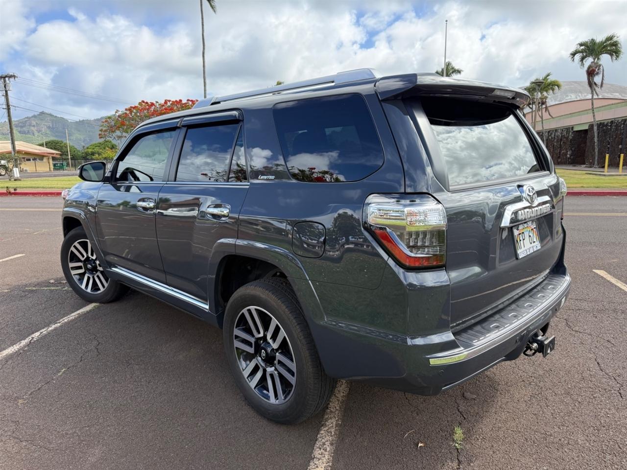 Toyota 4Runner Limited 4WD 2024