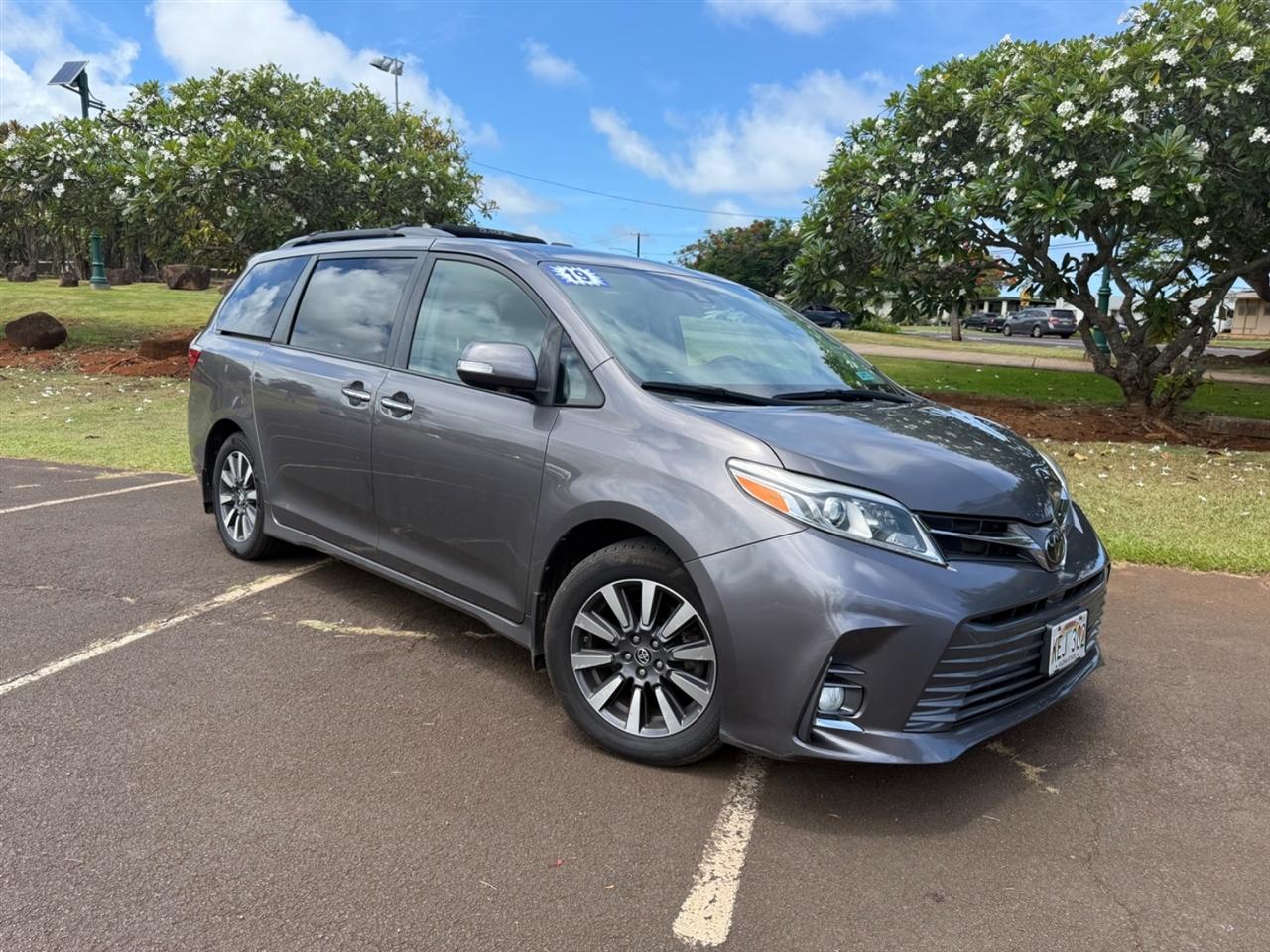Toyota Sienna Limited Premium 7-Passenger 2019