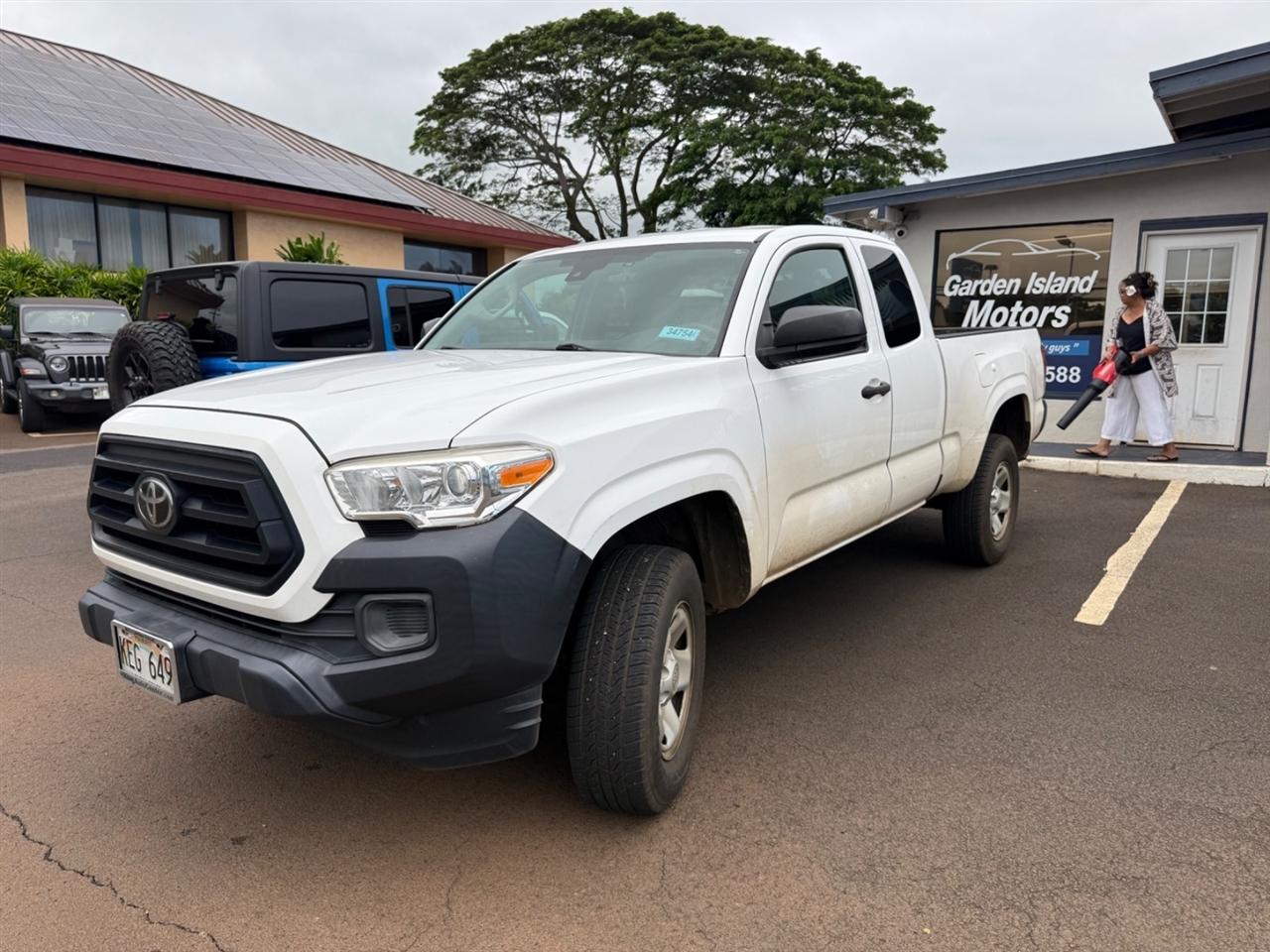 Toyota Tacoma SR5 Access Cab I4 6AT 2WD 2020