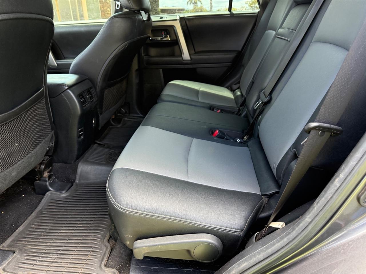 Toyota 4Runner SR5 Premium 4D SUV 4X4 V6 2018